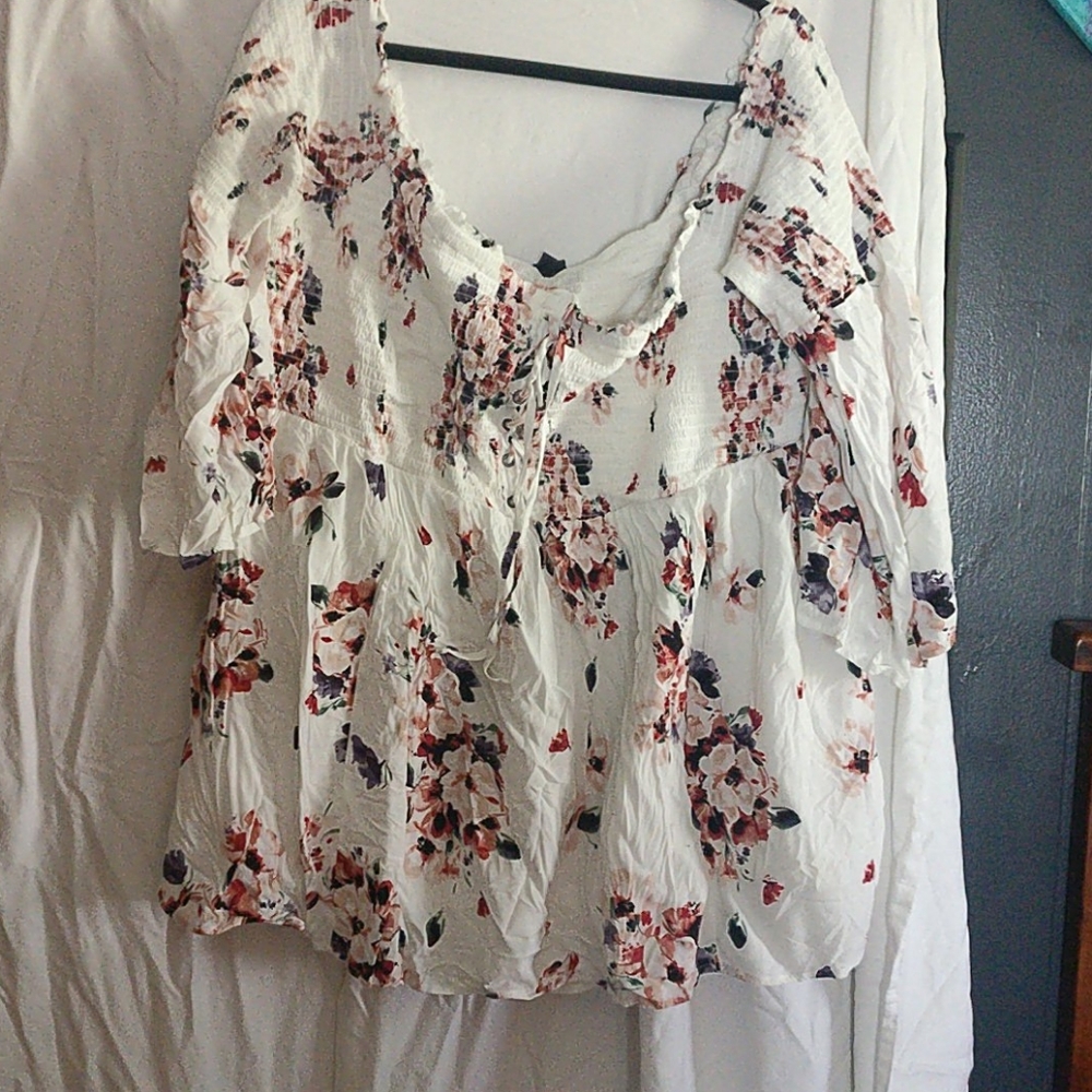 Woman's torrid top